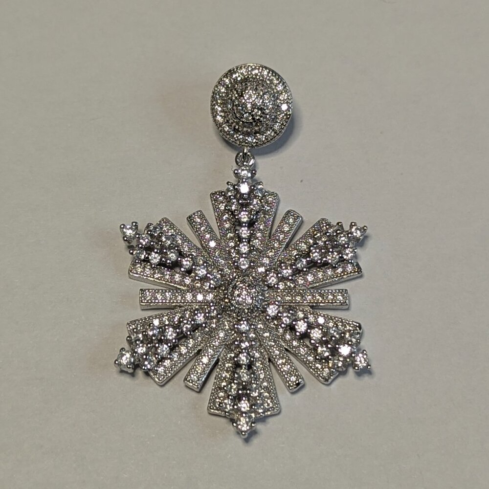 Pendant Snowflake with Cubic Zirconias 925